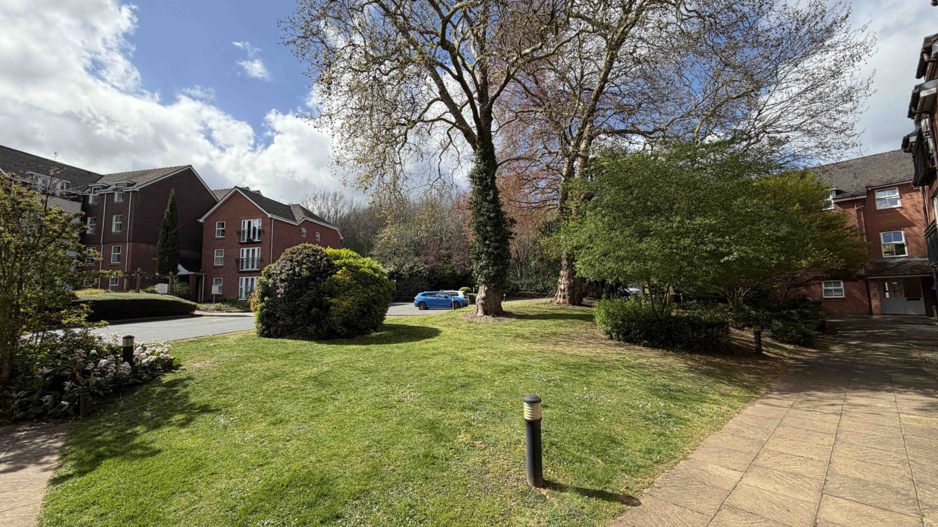10. Communal Gardens