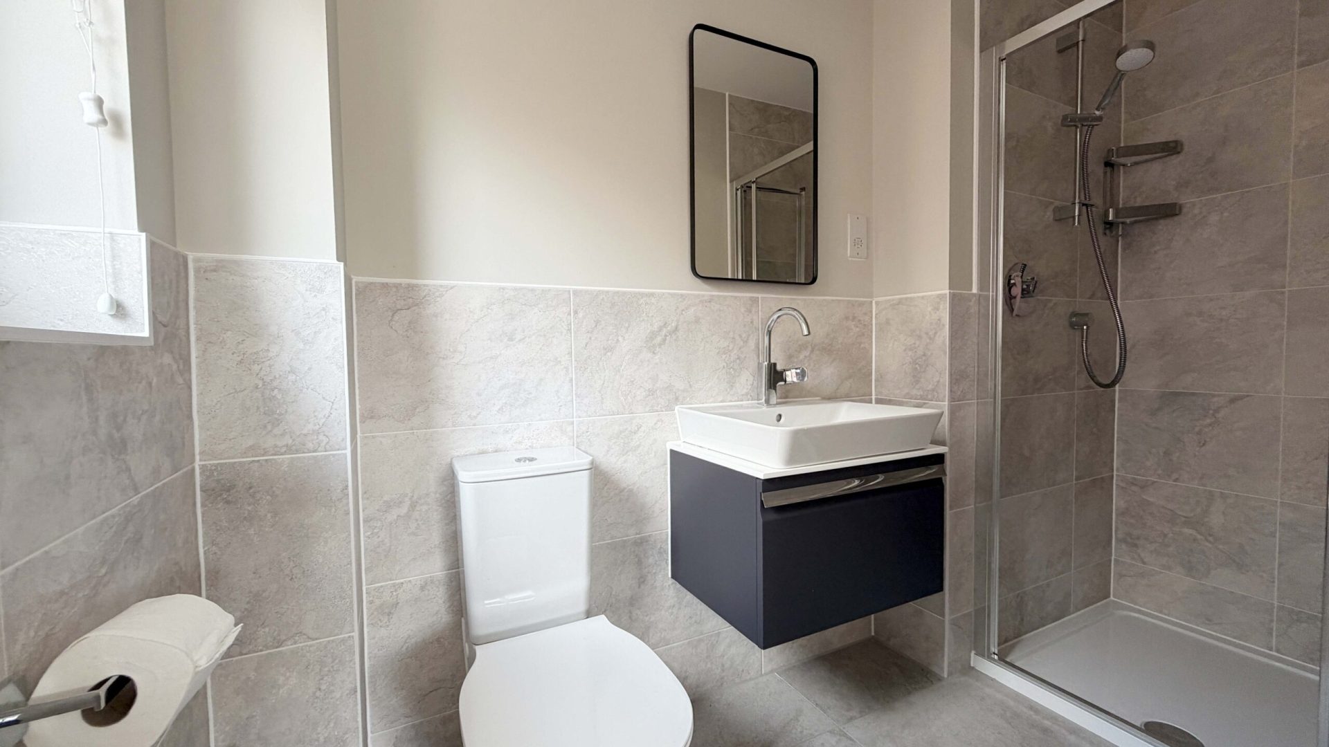13. Ensuite
