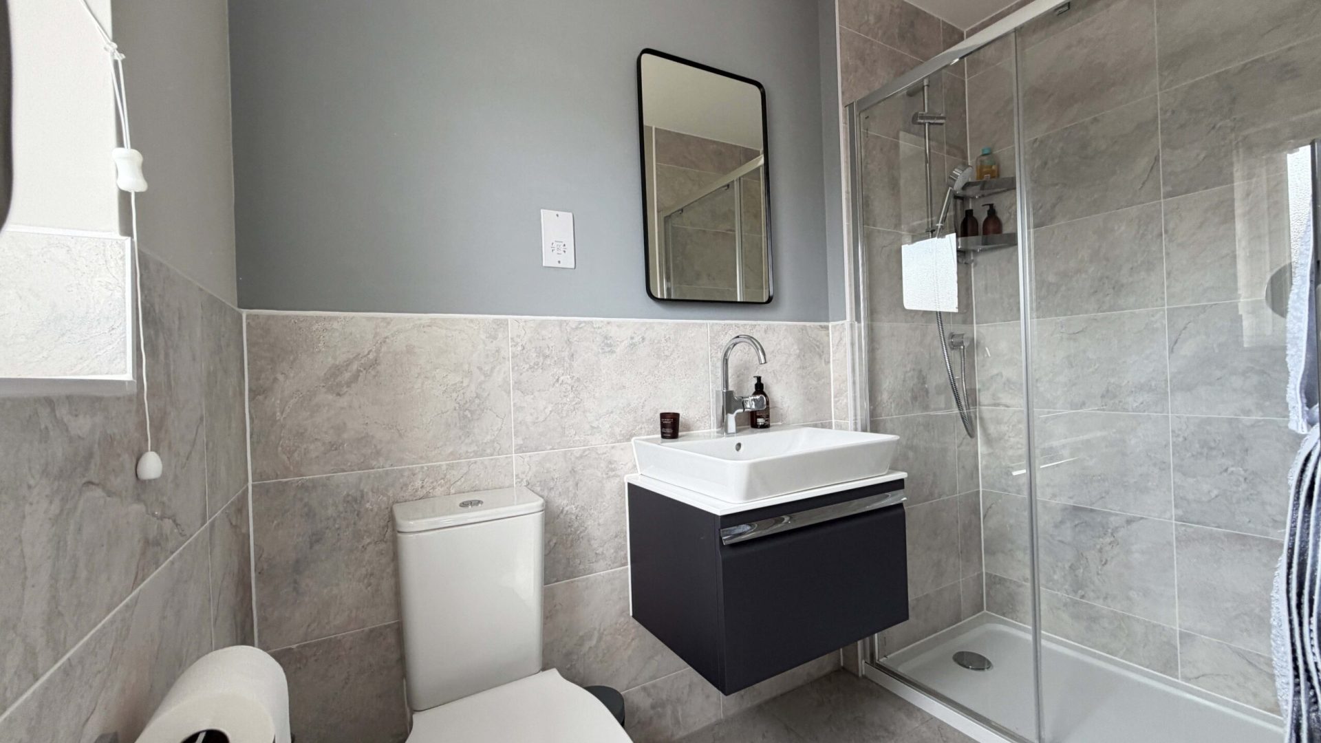15. Ensuite