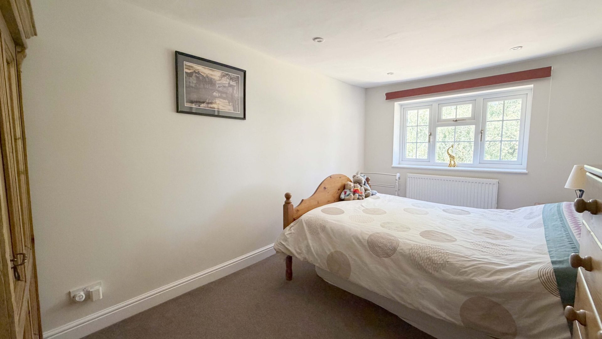 19. Bed 4
