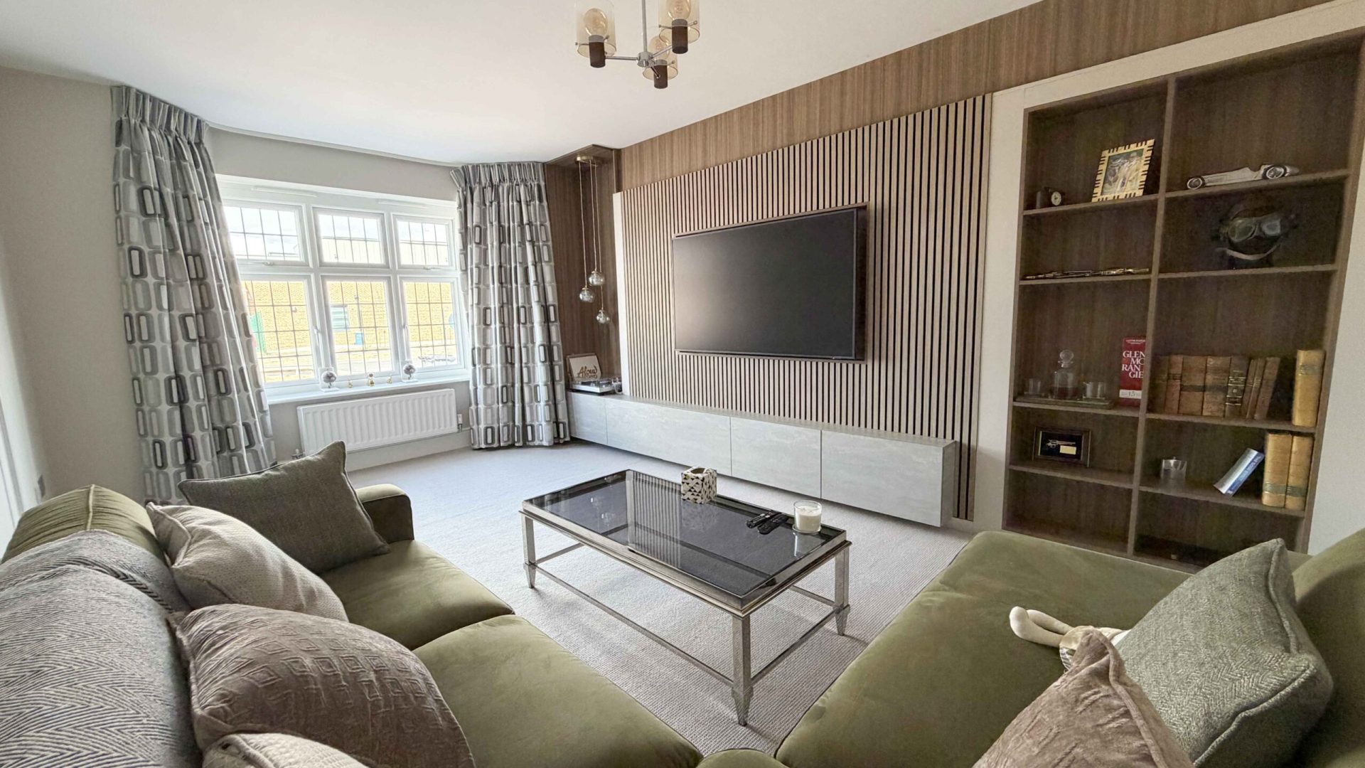 2. Lounge