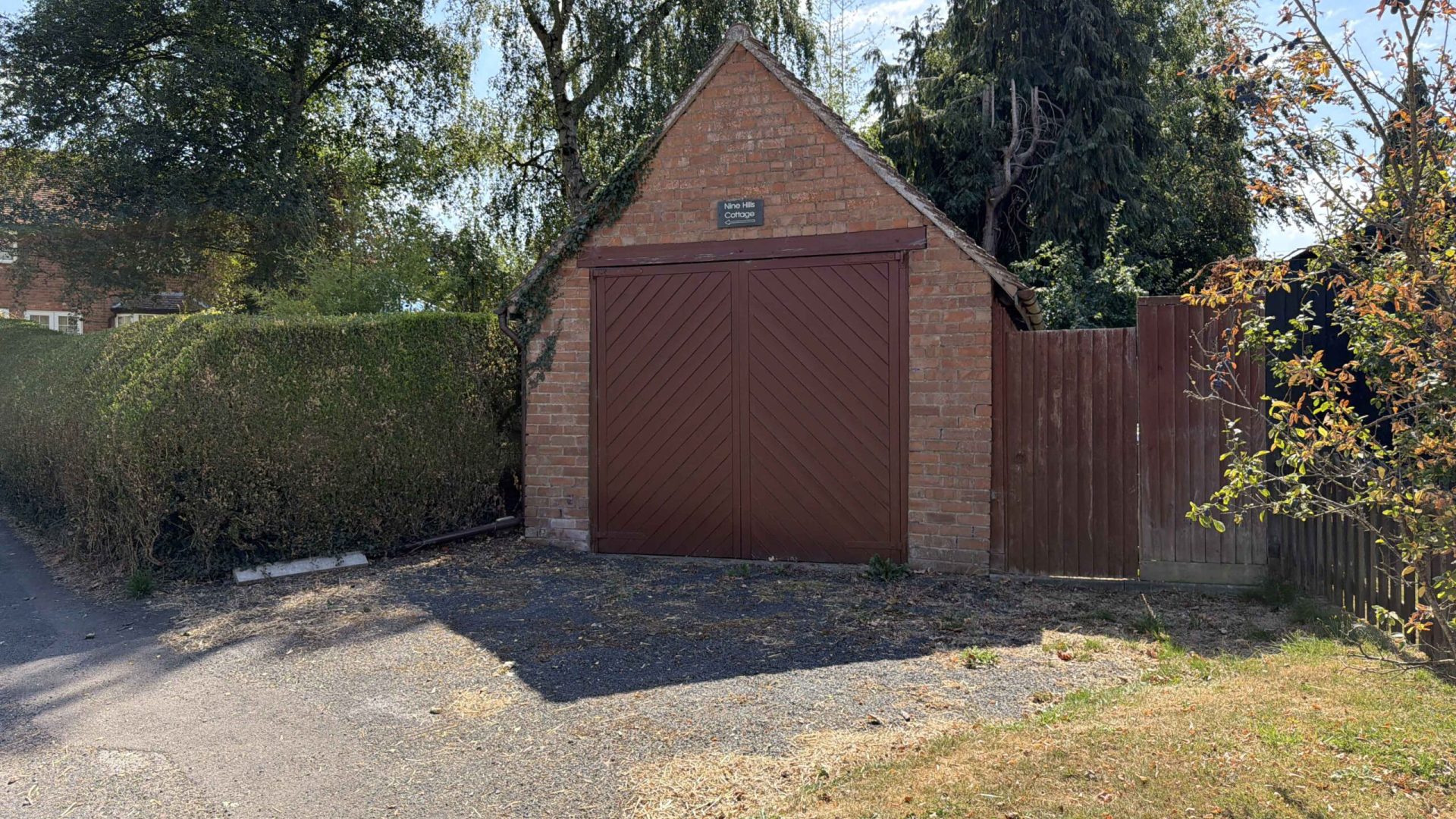 21.5 Garage