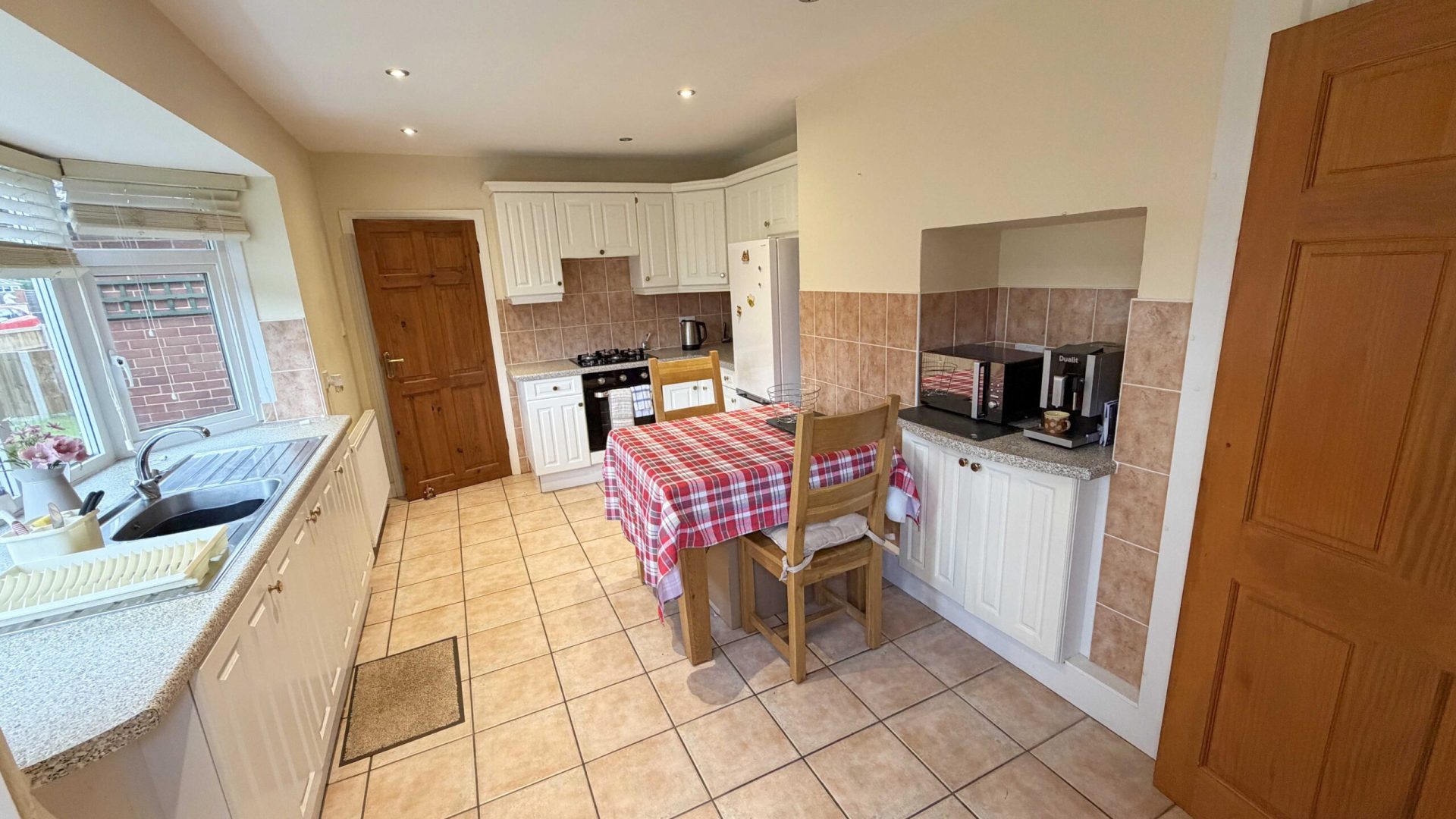 4. Kitchen