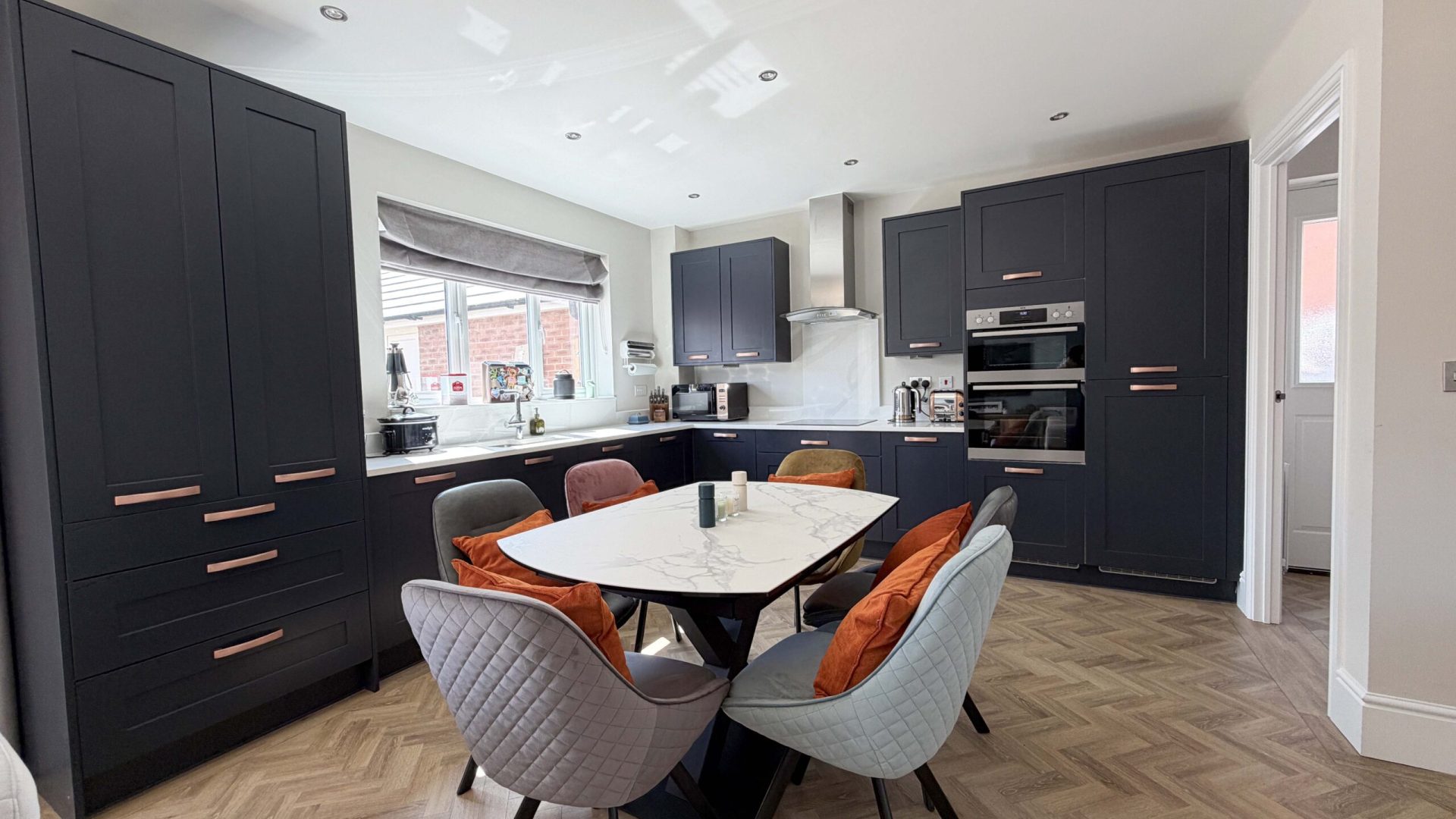 4. Kitchen